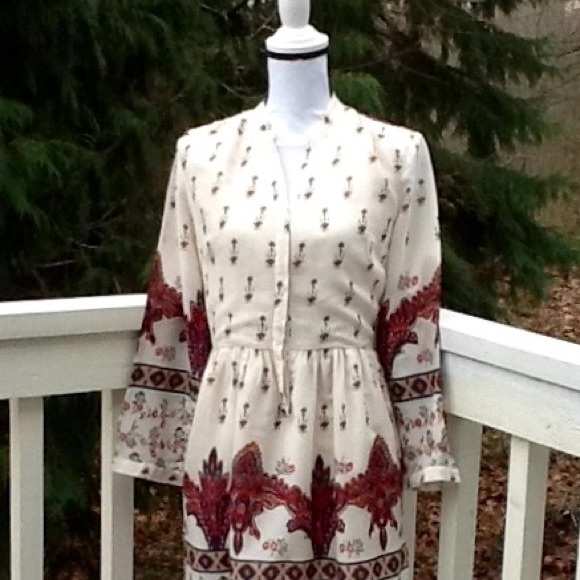 Topshop Dresses & Skirts - Topshop dress/tunic tribal pattern